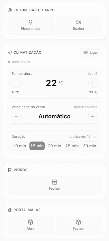Controle remoto de um King DM-i na demonstração do Carllog: Encontrar o carro, com Pisca-pisca e Buzina; Climatização com o botão Ligar, temperatura em 22 °C (de 17 °C a 33 °C), ventilação automática e duração de 15 minutos; Vidros, com Fechar; Porta-malas, com Abrir e Fechar.
